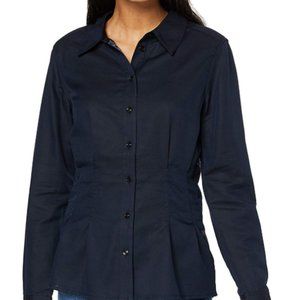 Women's fitted shirt